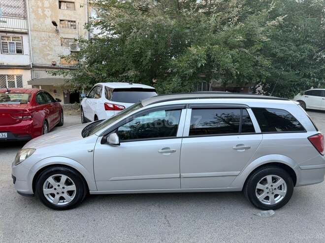 Opel Astra-2