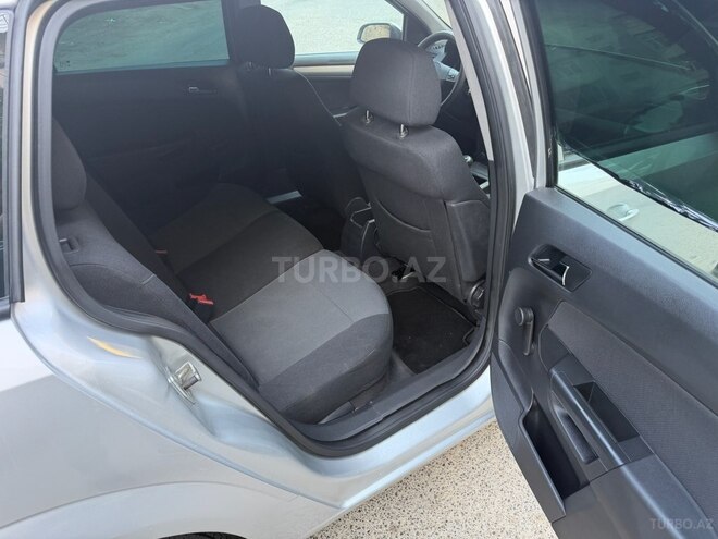 Opel Astra-6