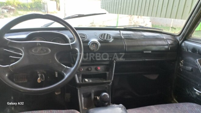 LADA (VAZ) 2106-5