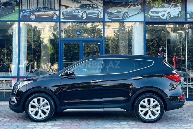 Hyundai Santa Fe-12