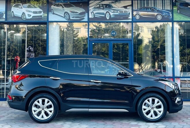 Hyundai Santa Fe-13