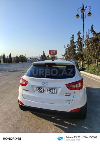 Hyundai ix35-7