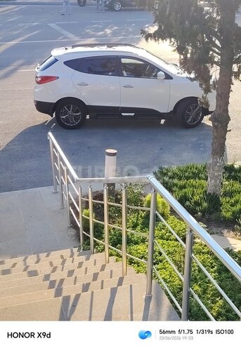 Hyundai ix35-16