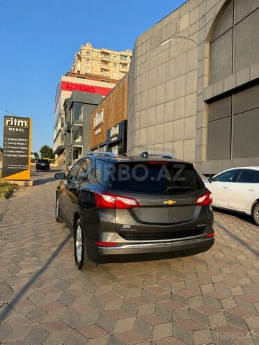 Chevrolet Equinox-4