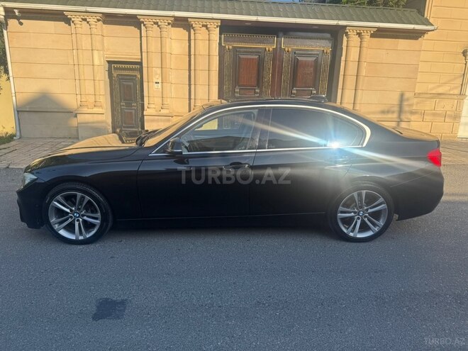BMW 330-4