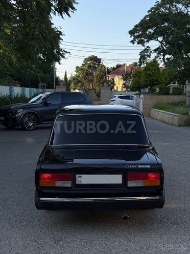 LADA (VAZ) 2107-5