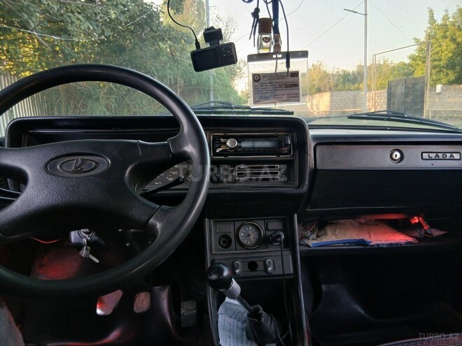 LADA (VAZ) 2107-3