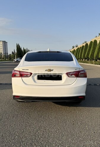 Chevrolet Malibu-5