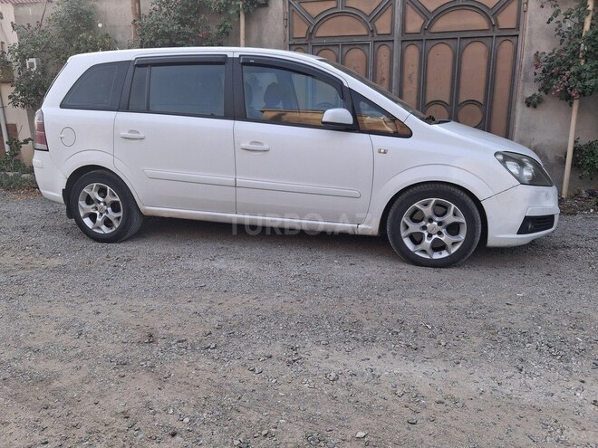 Opel Zafira-3