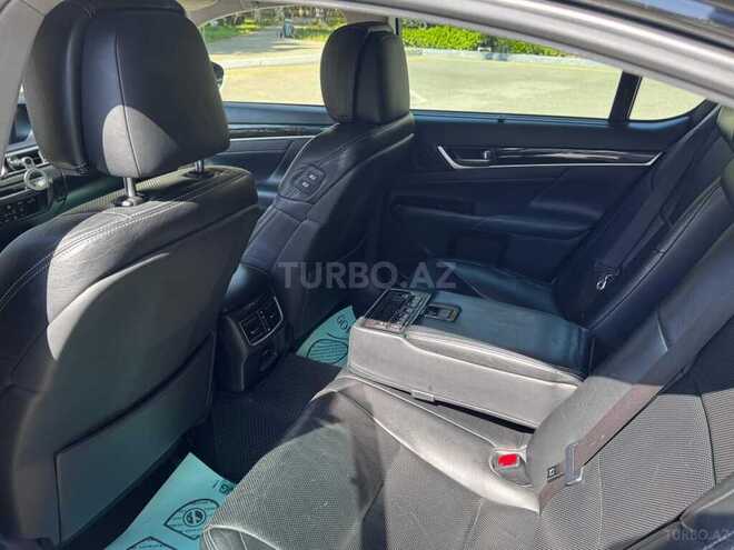Lexus GS 250-6