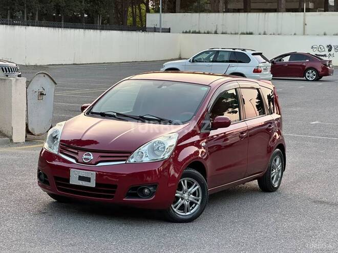 Nissan Note-5