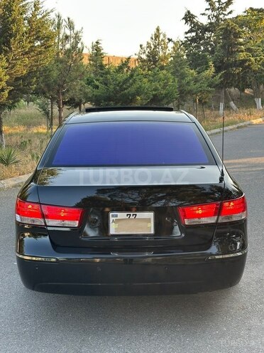Hyundai Sonata-4