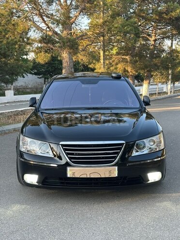 Hyundai Sonata-1