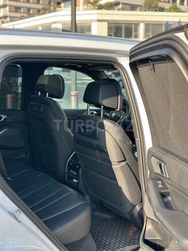 BMW X5-8