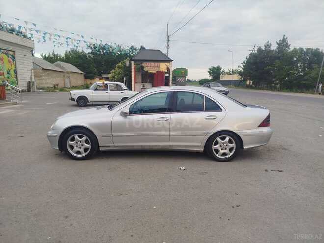 Mercedes C 200-8
