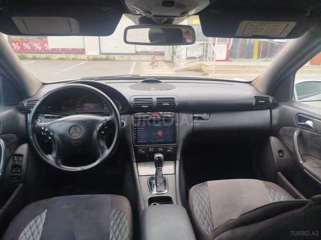 Mercedes C 200-13