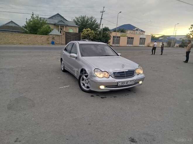 Mercedes C 200-4