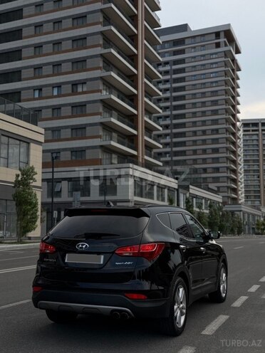 Hyundai Santa Fe-8
