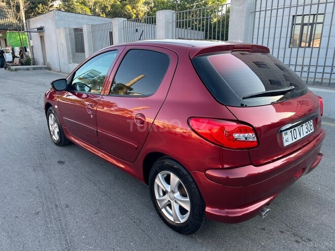 Peugeot 206-8