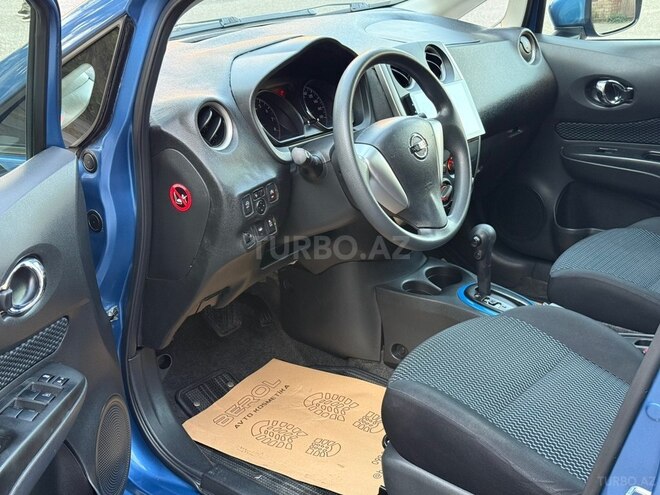 Nissan Note-7