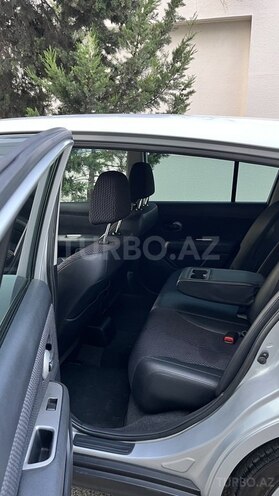 Nissan Tiida-3