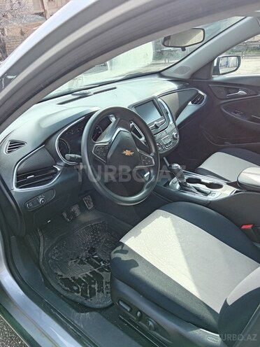Chevrolet Malibu-7