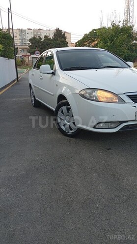 Daewoo Gentra-9