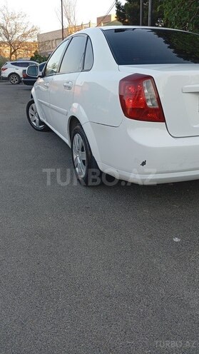 Daewoo Gentra-8