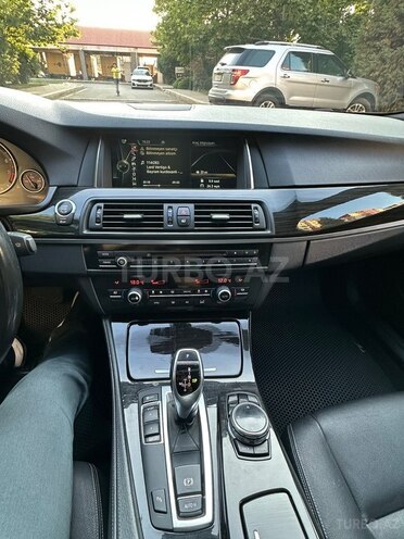 BMW 528-19