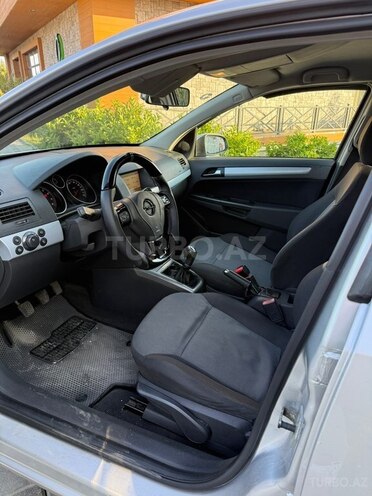 Opel Astra-3