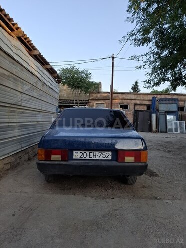 LADA (VAZ) 21099-4