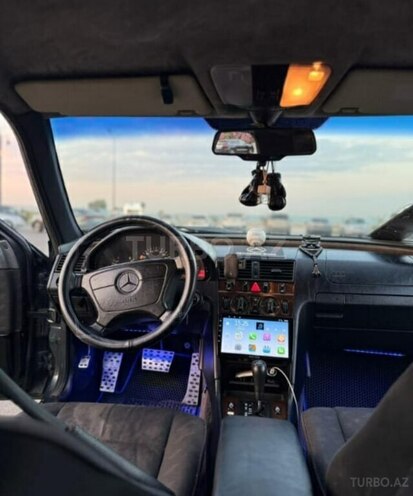 Mercedes C 200-6