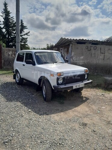 LADA (VAZ) Niva-3