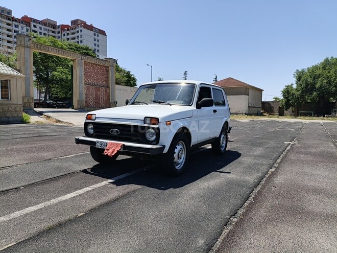 LADA (VAZ) Niva-1