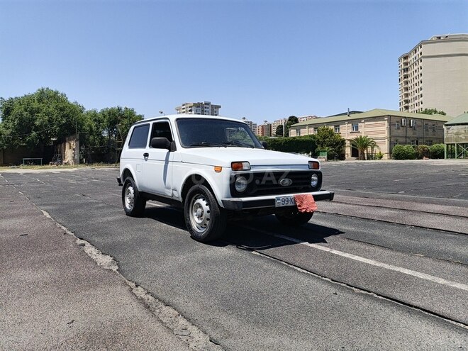 LADA (VAZ) Niva-2