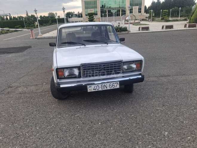 LADA (VAZ) 2107-1