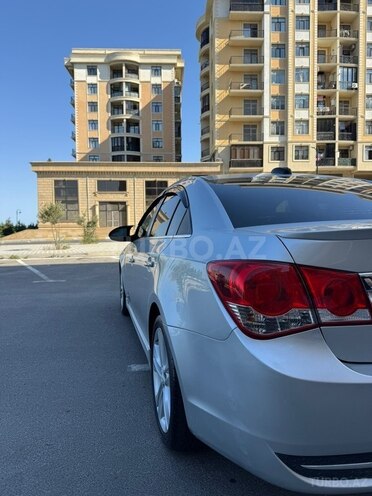 Chevrolet Cruze-9