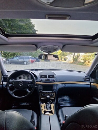 Mercedes E 220-6