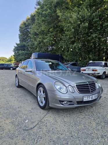 Mercedes E 220-2