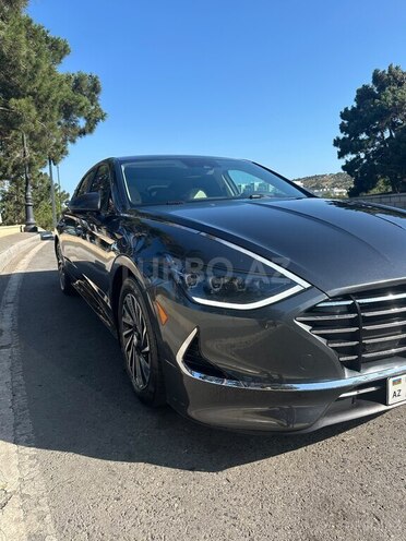 Hyundai Sonata-6