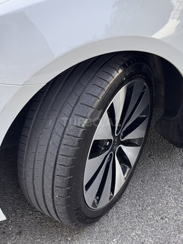 Kia Optima-17