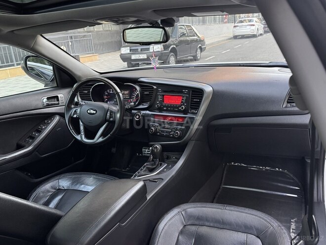 Kia Optima-10
