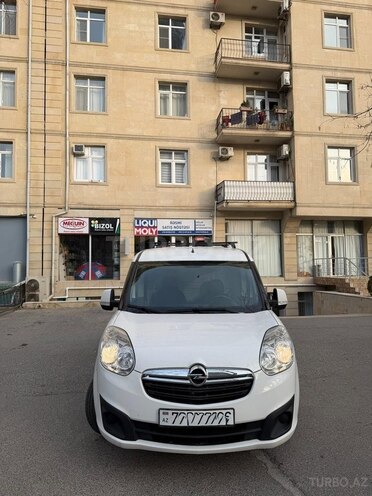 Opel Combo-1