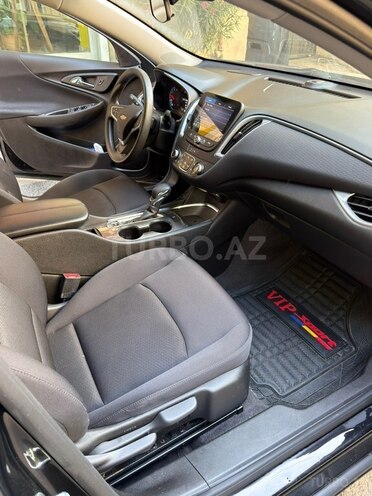 Chevrolet Malibu-6