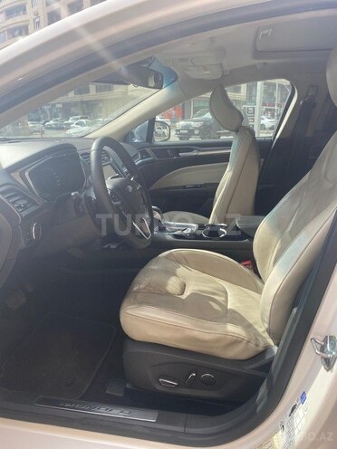 Ford Mondeo-5
