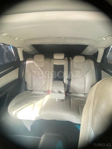 Ford Mondeo-2