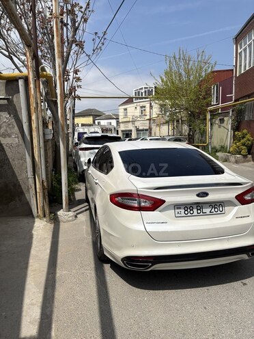 Ford Mondeo-10