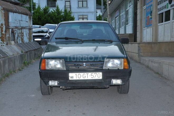 LADA (VAZ) 21099-1