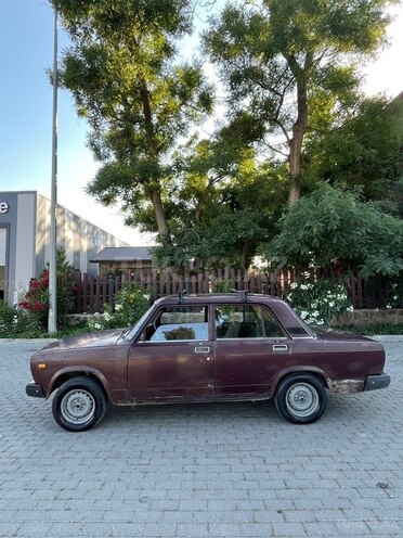 LADA (VAZ) 2107-5