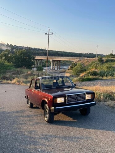 LADA (VAZ) 2107-4